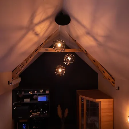 D Hotes Le 住宿加早餐酒店 4*